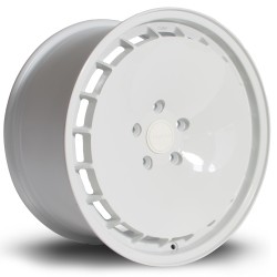 Rota Rm200 Alloy Wheel 18 X 9.5 5x100 Et23 73.0mm Cb White Rota Rm200 Alloy Wheel 18 X 9.5 5x100 Et23 73.0mm Cb White
