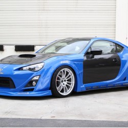 Seibon OEM-Style Carbon Fibre Doors Toyota GT86/Subaru BRZ 13-20