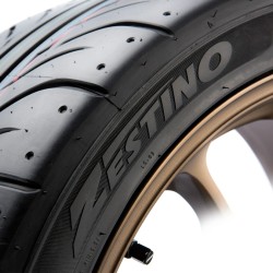 Zestino Gredge 07R Medium Compound (TW240) Semi Slick Tyre