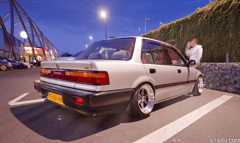 sedan
