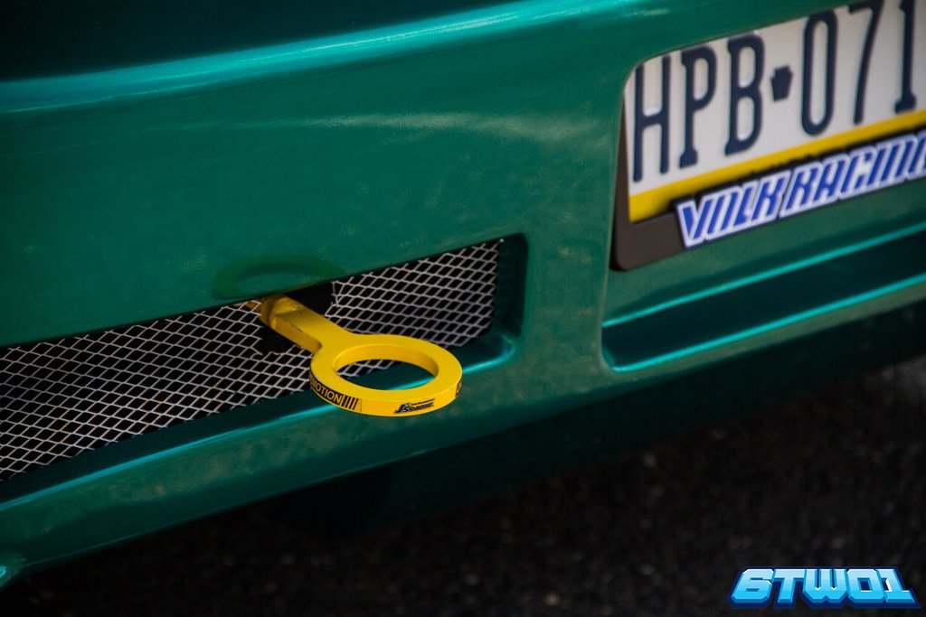 Rear tow hook