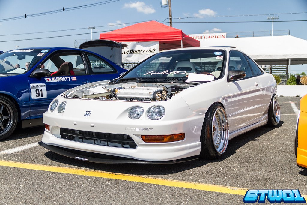 White Dc2