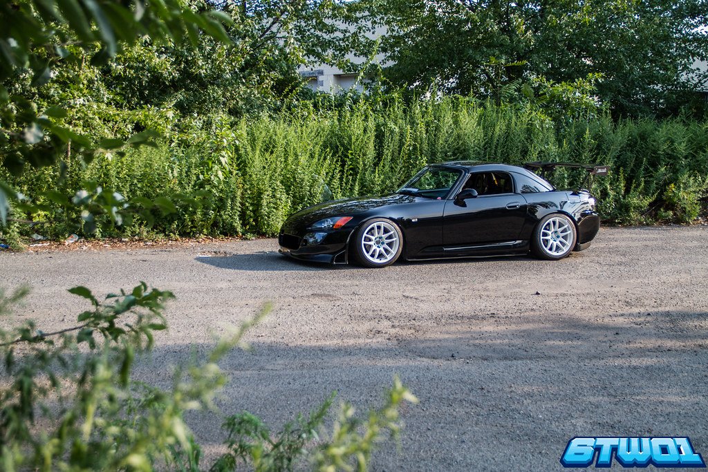 S2000