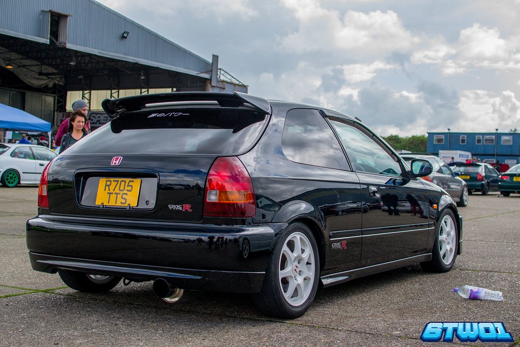 ek9