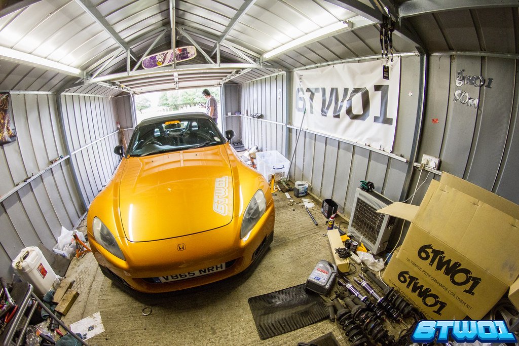 S2000